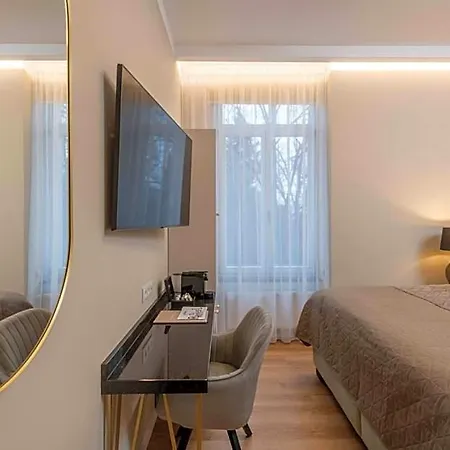 Pappas Hotel&studio 3* Poděbrady